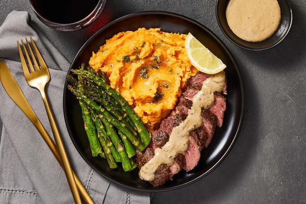 Steak with sweet smashed potatos and asparagus &nbsp;